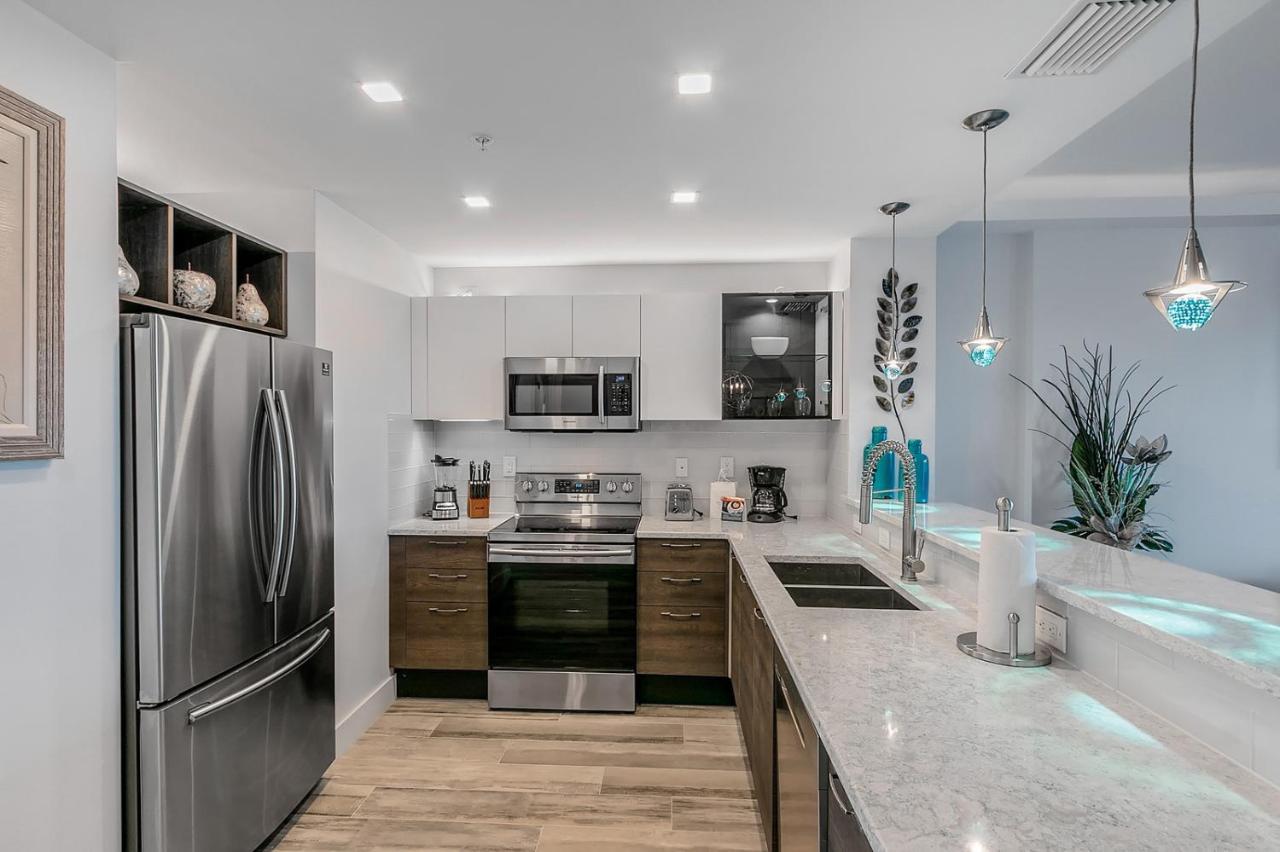 Cape Crossing Resort & Marina Merritt Island Экстерьер фото